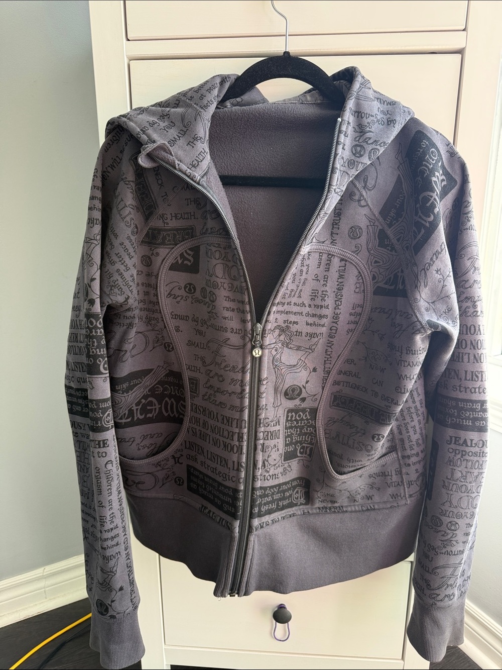 LuLuLemon Scuba Hoodie 12